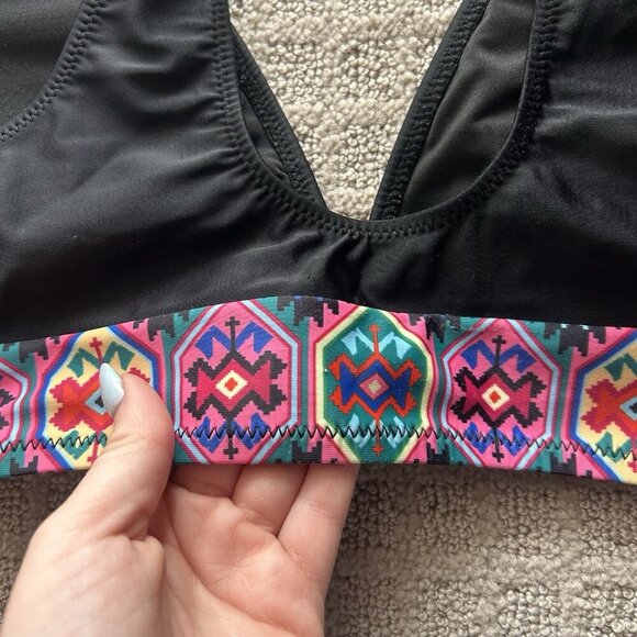 Women XHILARATION Black Multicolor Trim Bikini Swimsuit Top Bathing Suit - Picture 7 of 7